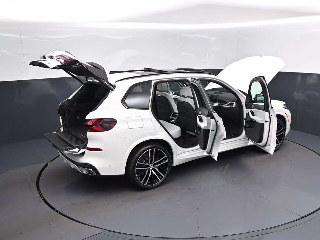 2026 Alpine White BMW X5 xDrive40i AWD SUV