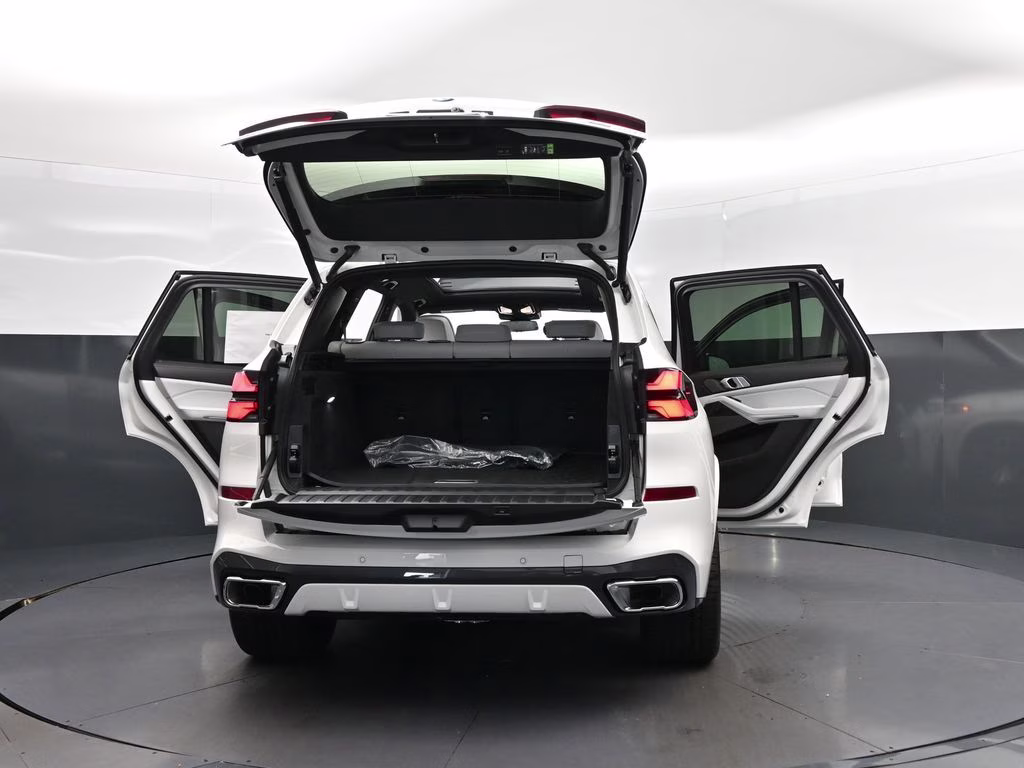 2026 Alpine White BMW X5 xDrive40i AWD SUV