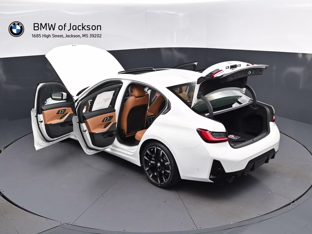2026 Alpine White BMW 3 Series 330i RWD Sedan