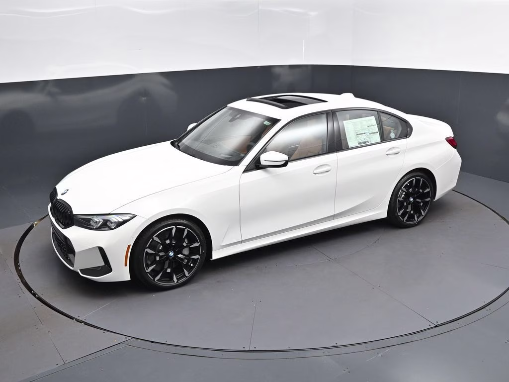 2026 Alpine White BMW 3 Series 330i RWD Sedan