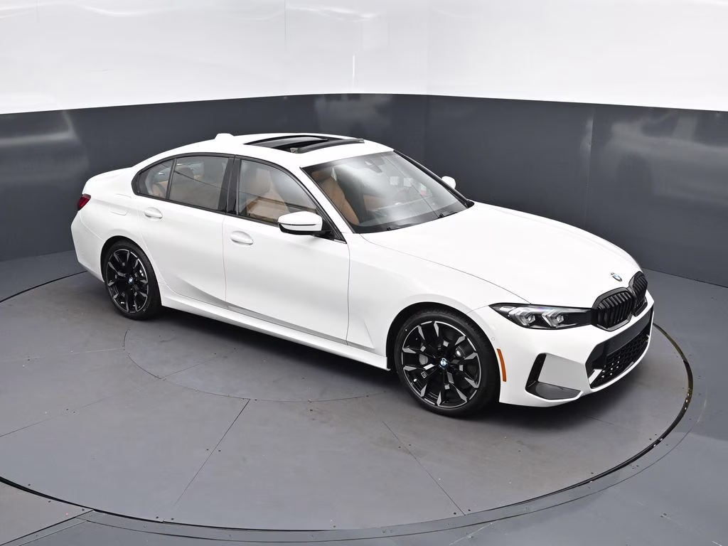 2026 Alpine White BMW 3 Series 330i RWD Sedan