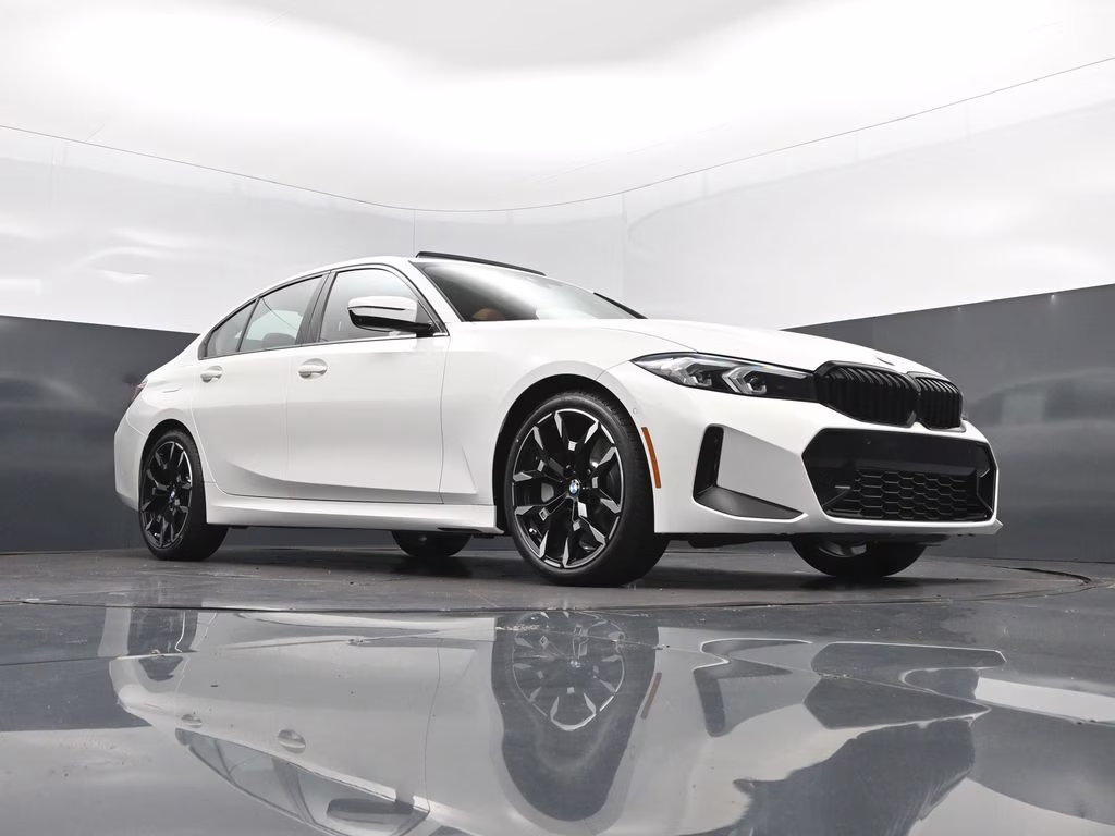 2026 Alpine White BMW 3 Series 330i RWD Sedan