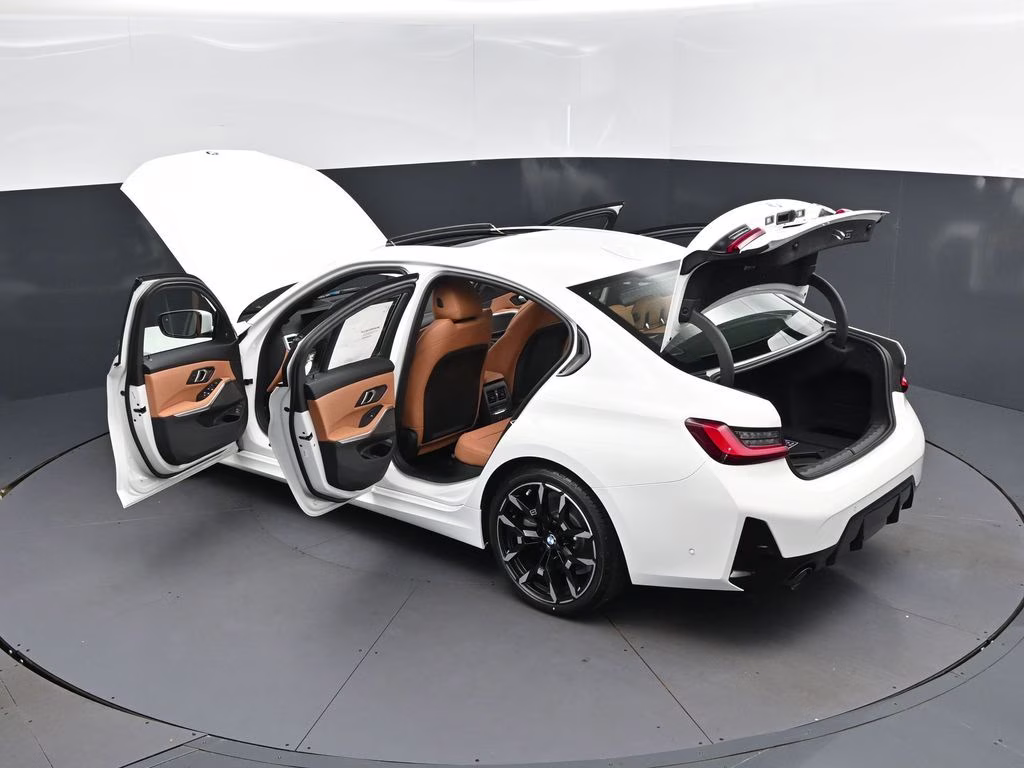 2026 Alpine White BMW 3 Series 330i RWD Sedan