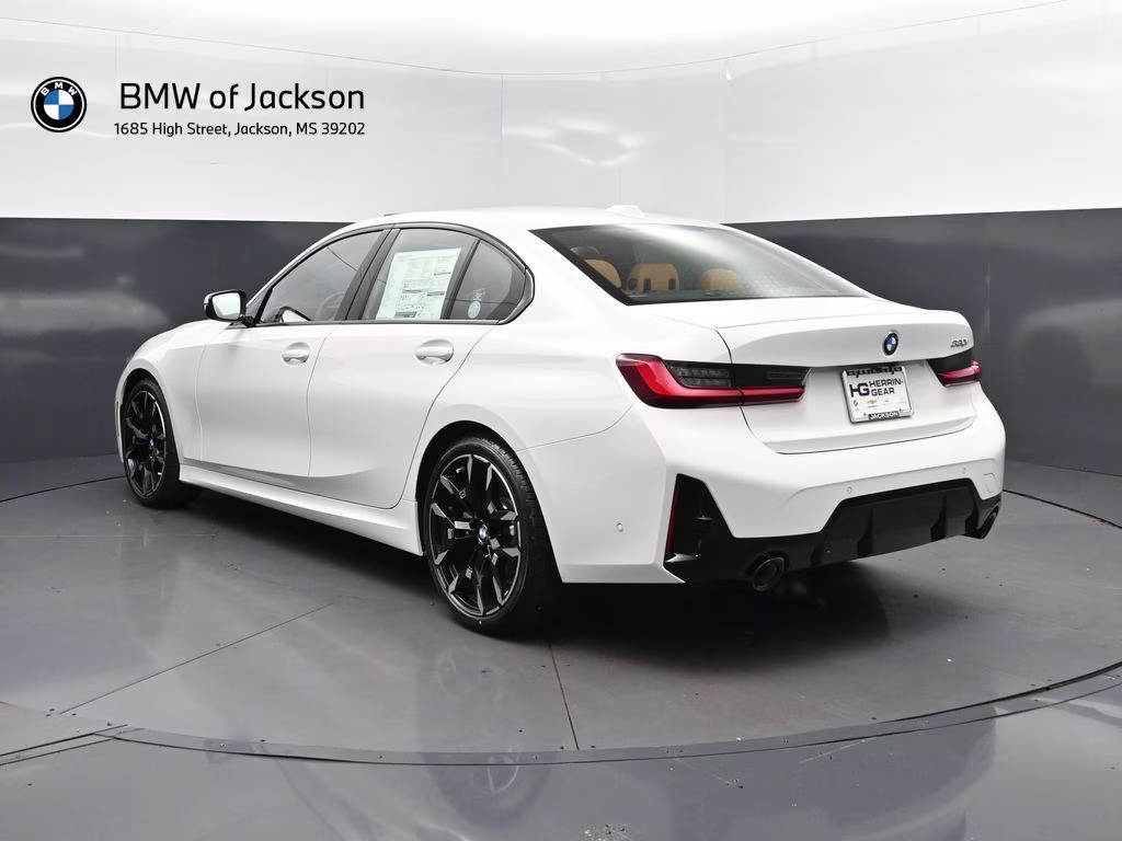 2026 Alpine White BMW 3 Series 330i RWD Sedan