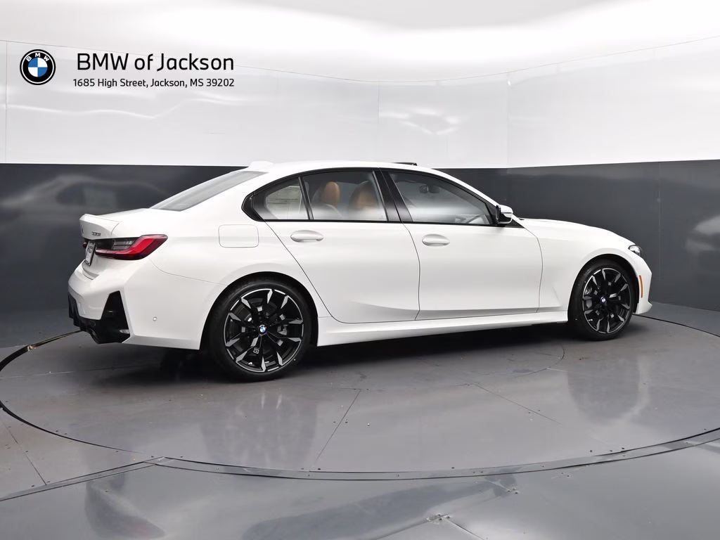 2026 Alpine White BMW 3 Series 330i RWD Sedan
