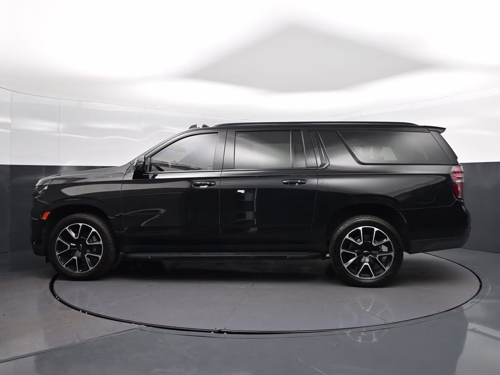 2023 Black Chevrolet Suburban RST 4X4 SUV