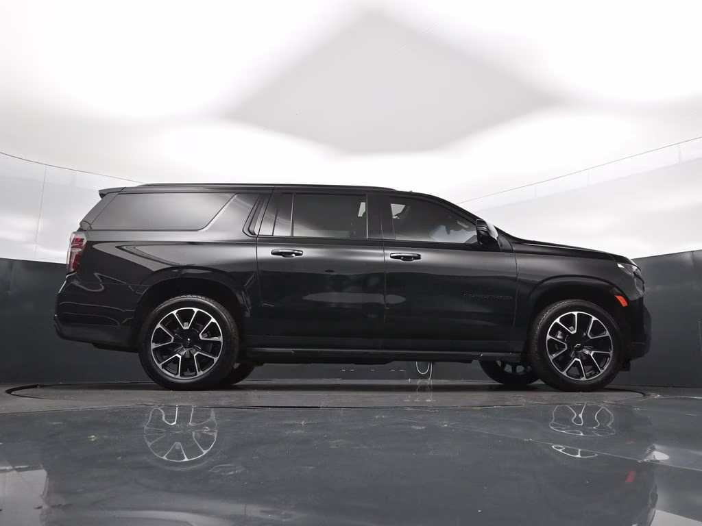 2023 Black Chevrolet Suburban RST 4X4 SUV