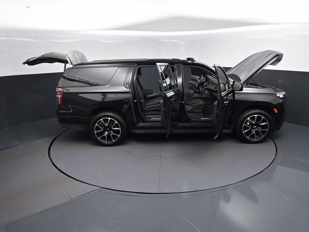 2023 Black Chevrolet Suburban RST 4X4 SUV