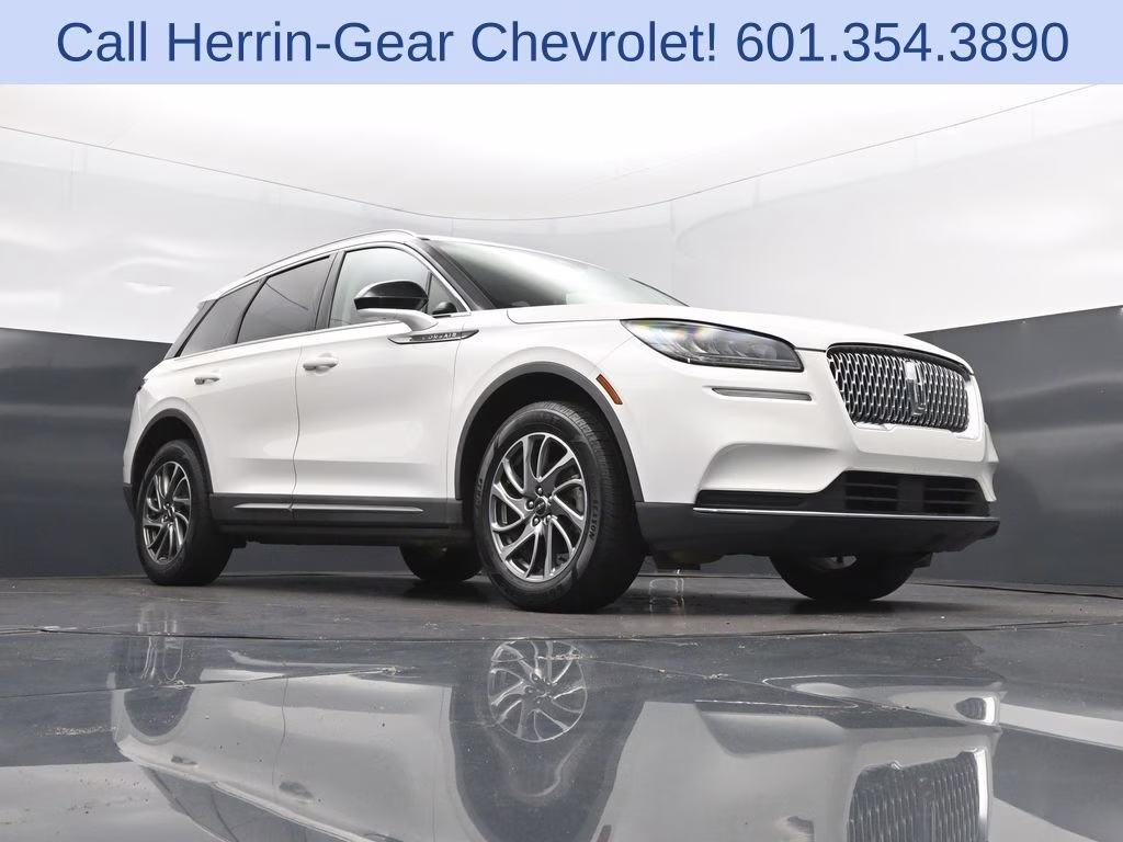 2021 White Lincoln Corsair Standard FWD SUV