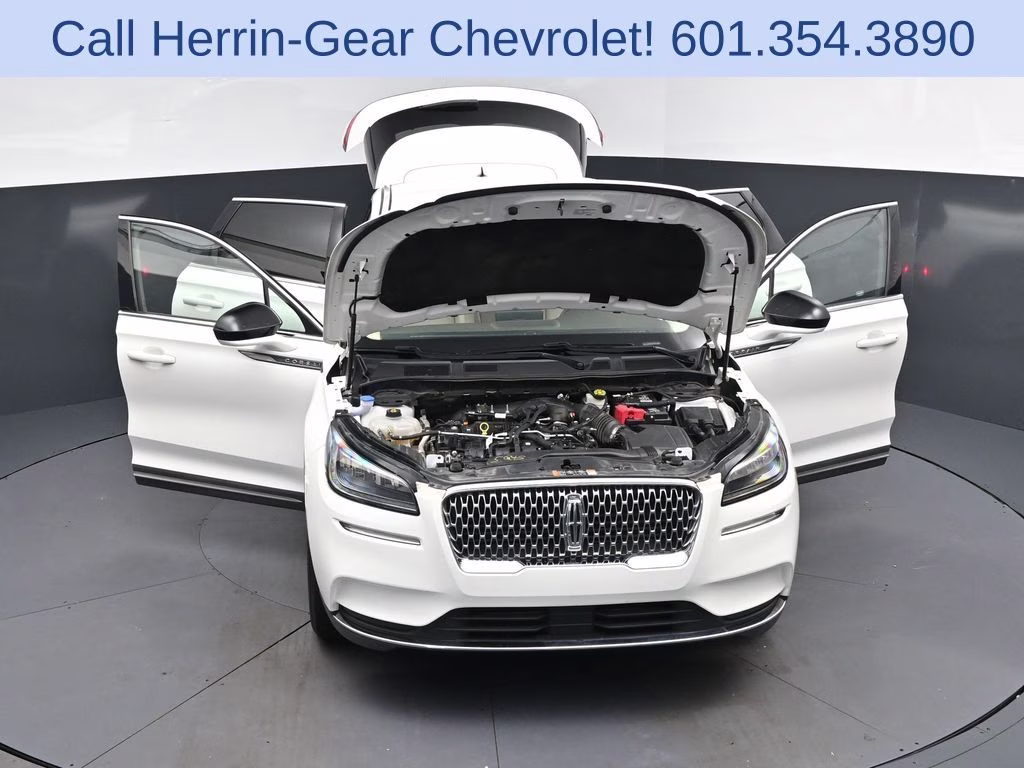 2021 White Lincoln Corsair Standard FWD SUV
