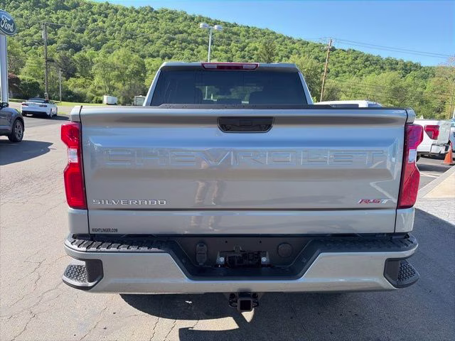2026 Sterling Gray Metallic Chevrolet Silverado 1500 RST 4X4 Truck