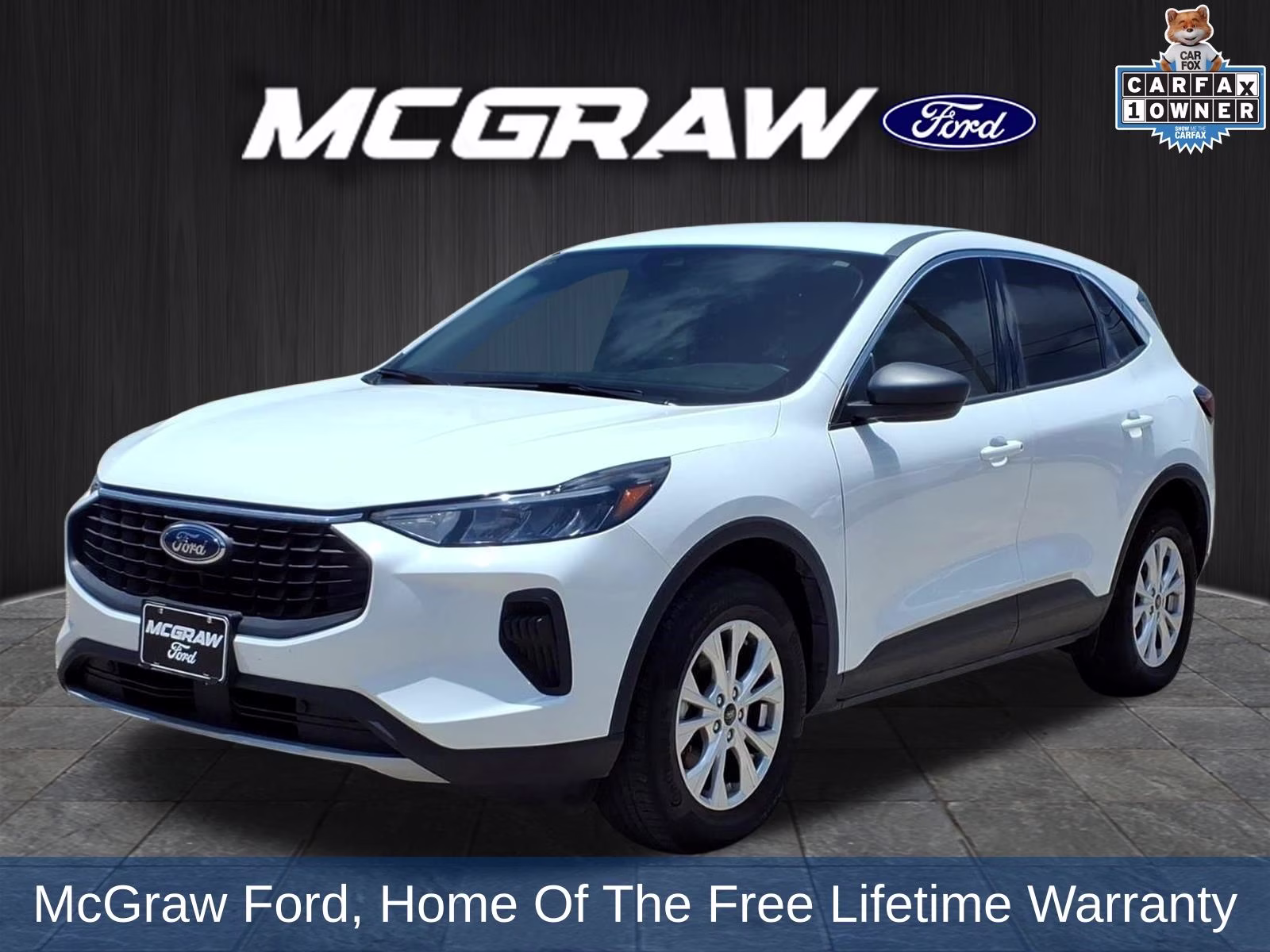 2024 Oxford White Ford Escape Active AWD SUV