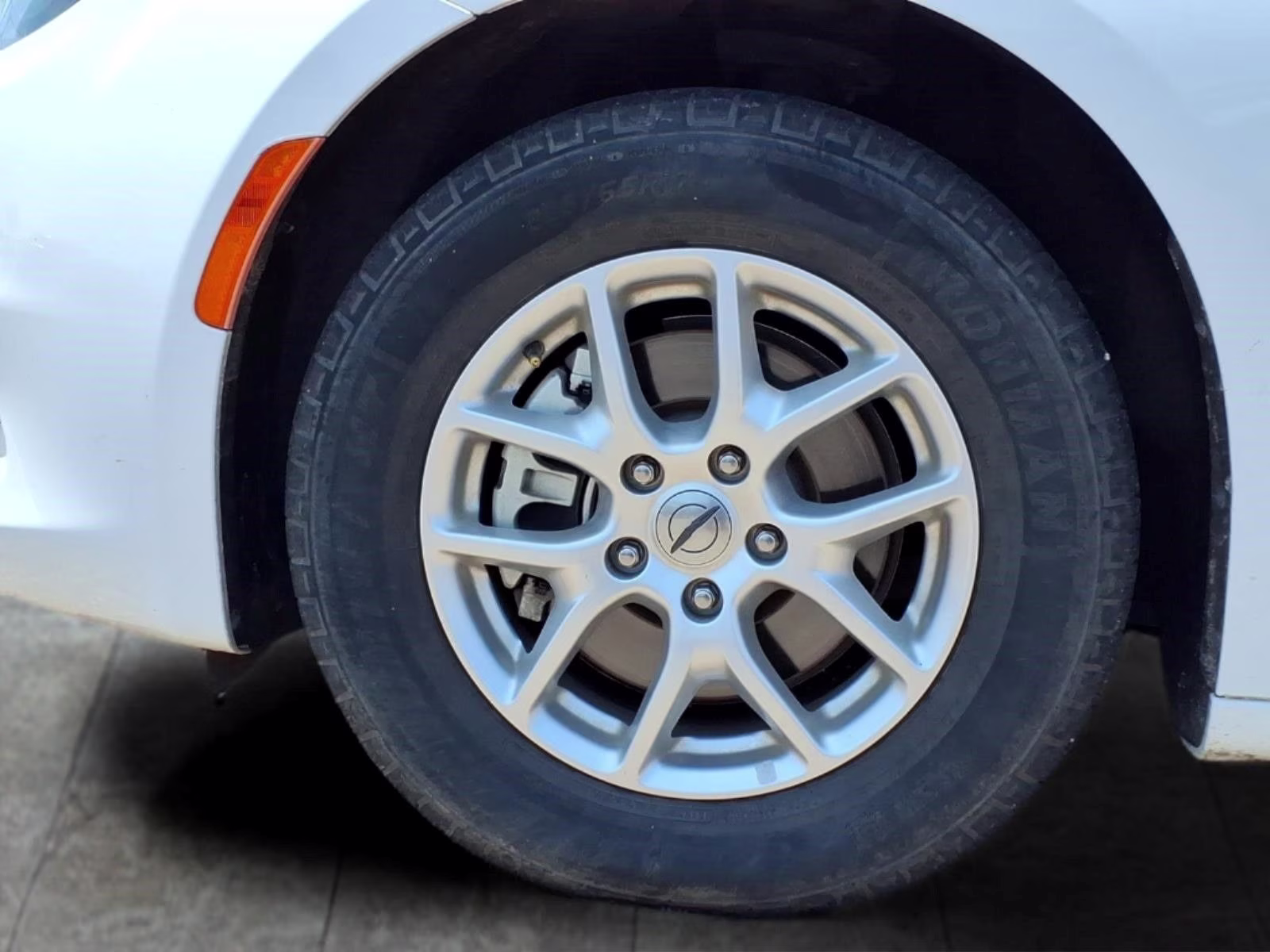 2023 Bright White Clearcoat Chrysler Voyager LX FWD Van