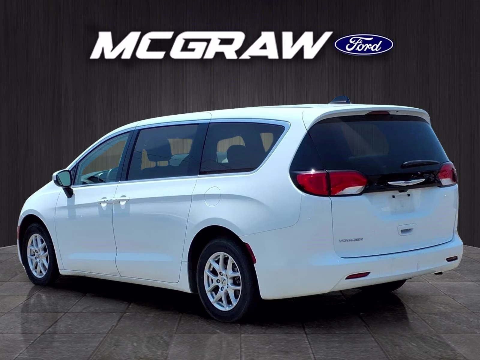 2023 Bright White Clearcoat Chrysler Voyager LX FWD Van