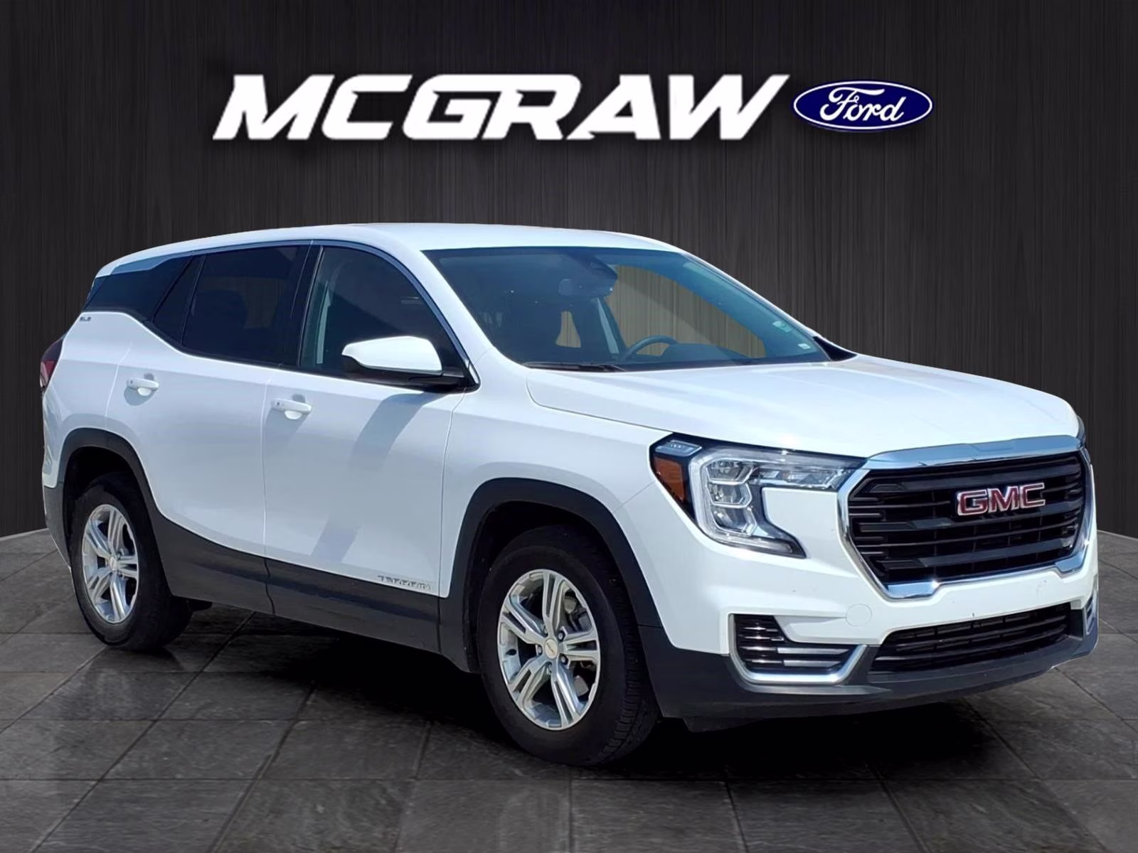 2024 Summit White GMC Terrain SLE FWD SUV
