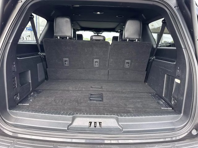 2023 Dark Matter Metallic Ford Expedition Max Platinum RWD SUV