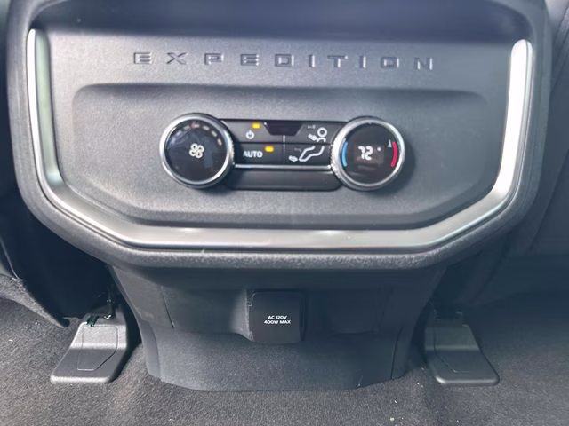 2026 Black Metallic Ford Expedition Active RWD SUV