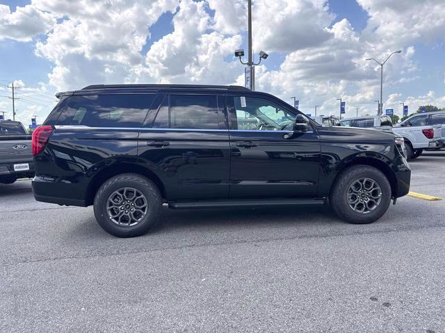 2026 Black Metallic Ford Expedition Active RWD SUV
