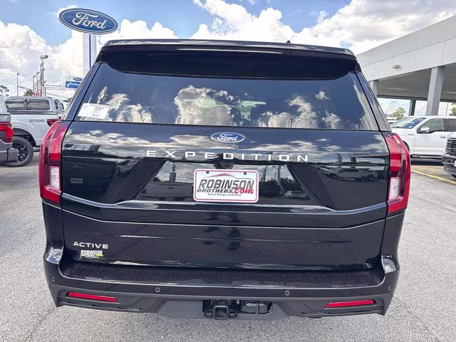 2026 Black Metallic Ford Expedition Active RWD SUV