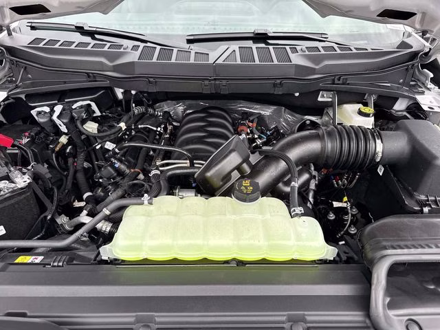 2026 Avalanche Ford F-150 Lariat 4X4 Truck