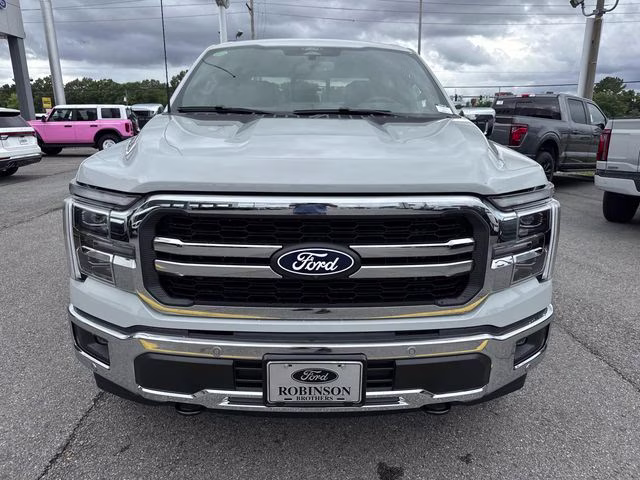 2026 Avalanche Ford F-150 Lariat 4X4 Truck