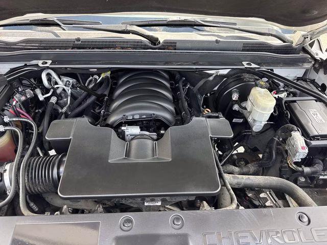 2020 Pearl Chevrolet Suburban LT RWD SUV
