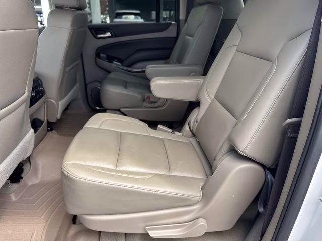 2020 Pearl Chevrolet Suburban LT RWD SUV