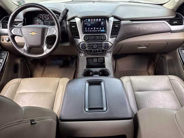 2020 Pearl Chevrolet Suburban LT RWD SUV