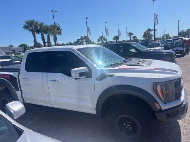 2022 Oxford White Ford F-150 Raptor 4X4 Truck