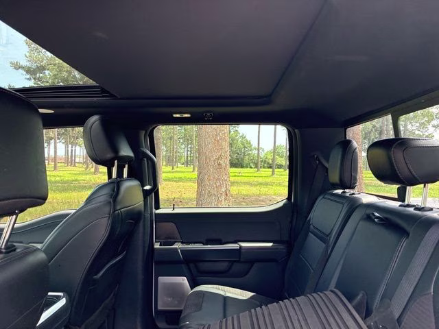 2022 Oxford White Ford F-150 Raptor 4X4 Truck
