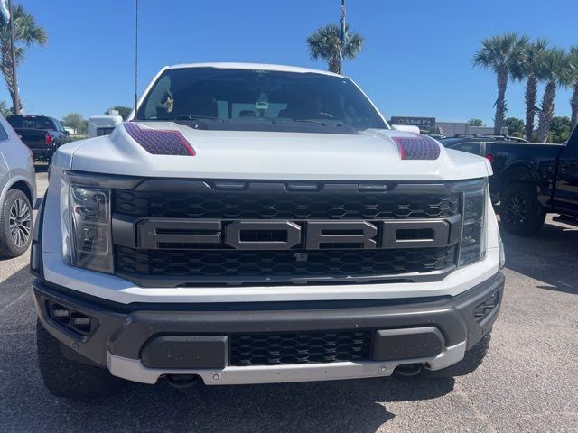 2022 Oxford White Ford F-150 Raptor 4X4 Truck