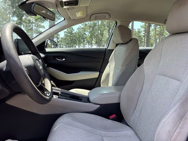 2023 Honda Accord LX FWD Sedan