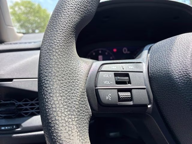 2023 Honda Accord LX FWD Sedan