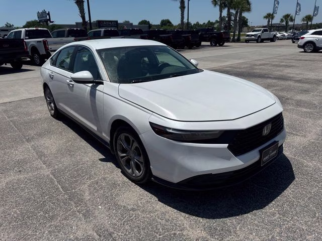 2023 Honda Accord LX FWD Sedan