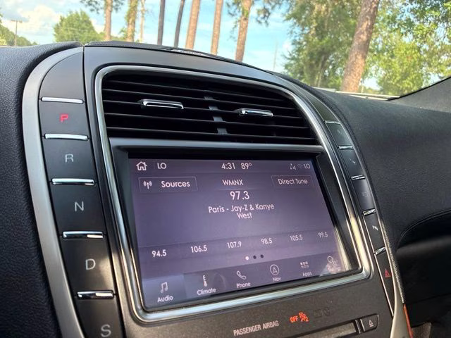 2020 Ceramic White Lincoln Nautilus Reserve AWD SUV