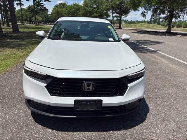 2023 Honda Accord LX FWD Sedan