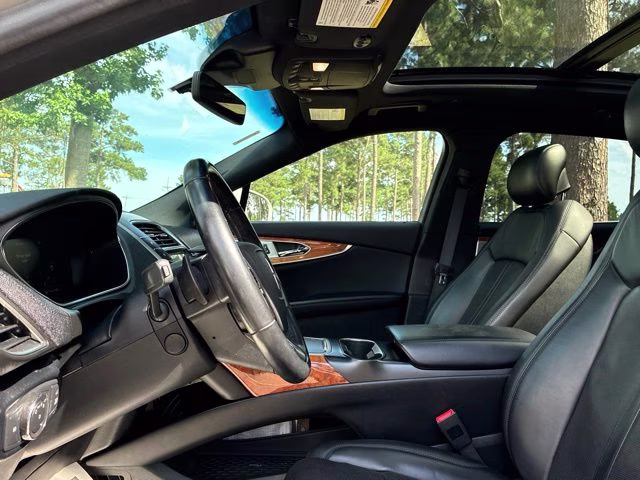 2020 Ceramic White Lincoln Nautilus Reserve AWD SUV
