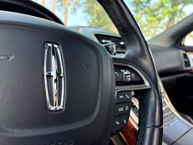 2020 Ceramic White Lincoln Nautilus Reserve AWD SUV