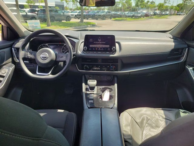 2024 Brilliant Silver Metallic Nissan Rogue S FWD SUV