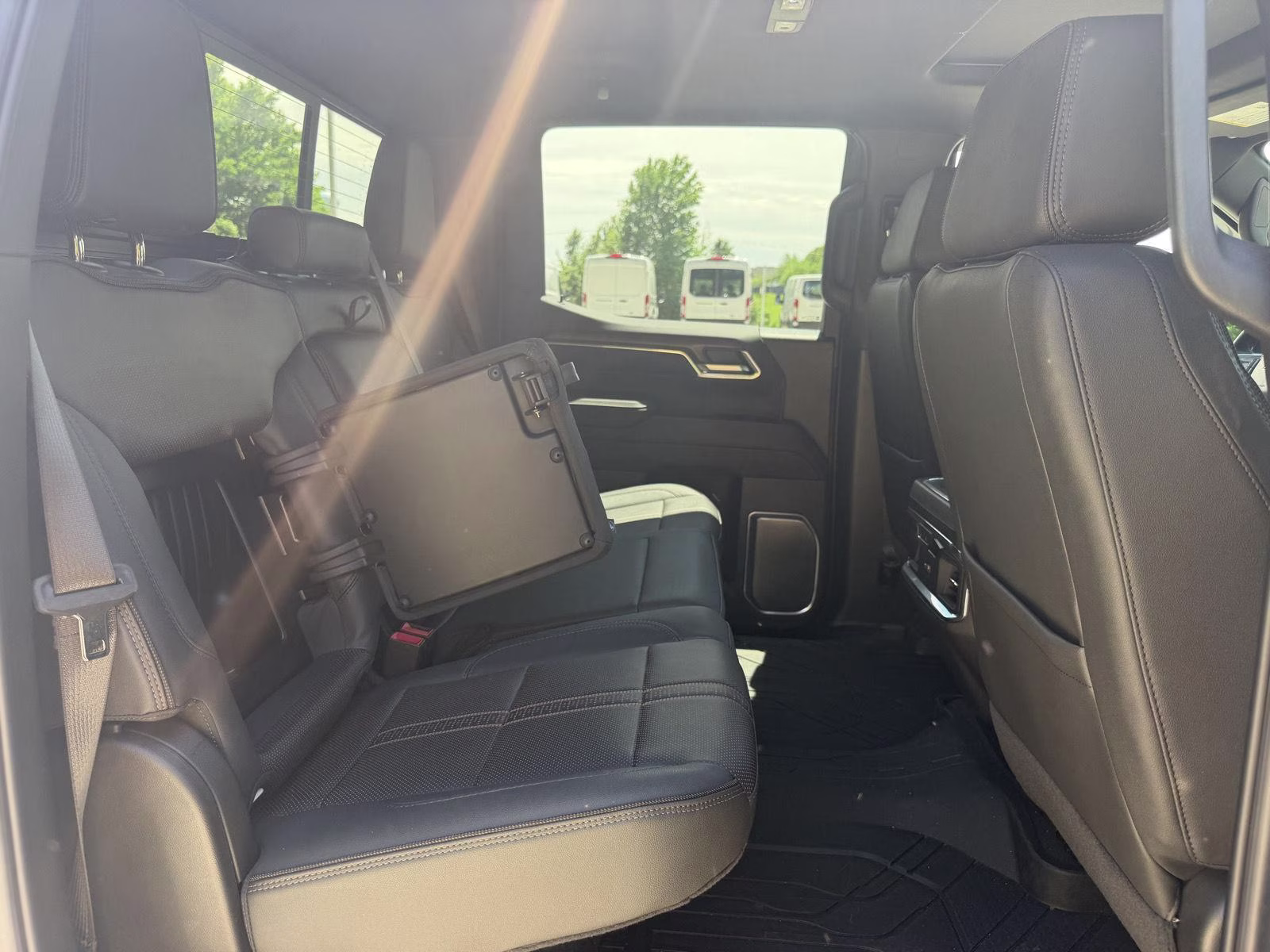 2025 Iridescent Pearl Tricoat Chevrolet Silverado 1500 High Country 4X4 Truck