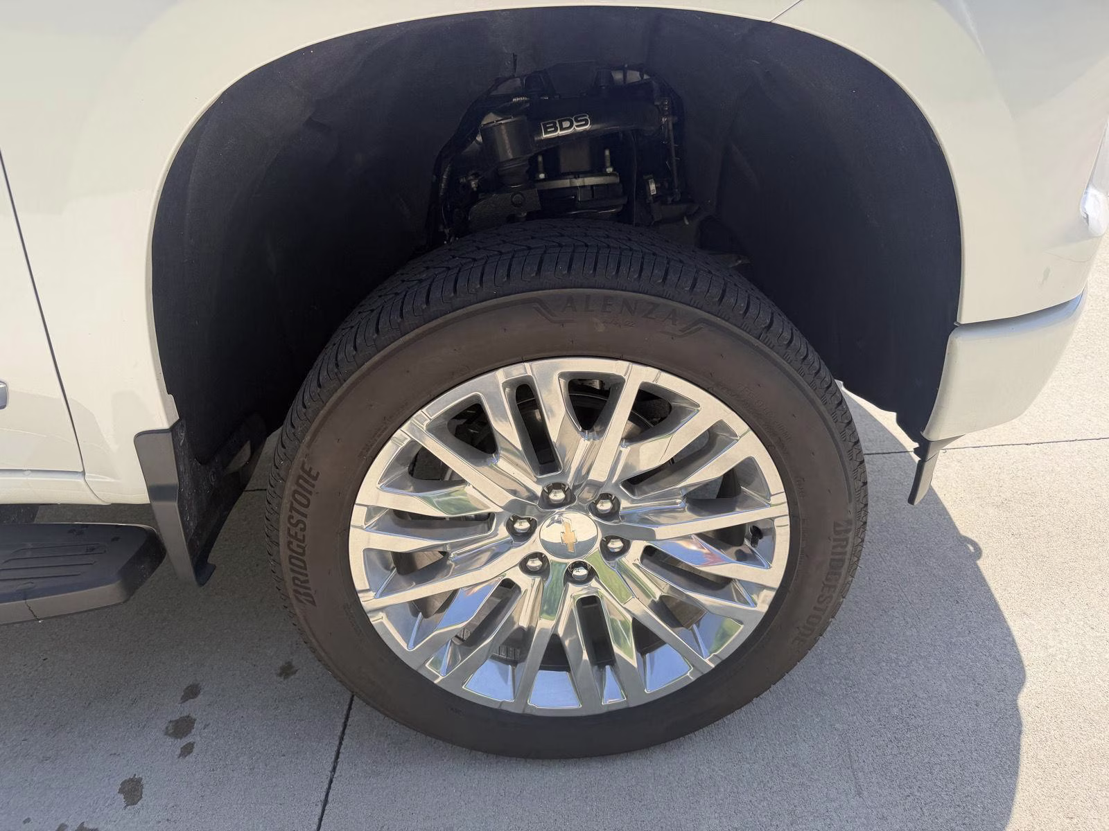 2025 Iridescent Pearl Tricoat Chevrolet Silverado 1500 High Country 4X4 Truck