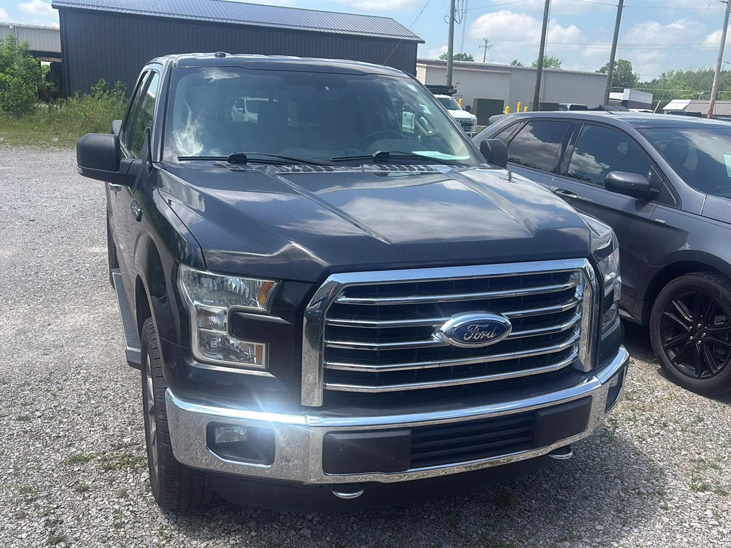 2015 Magnetic Metallic Ford F-150 XLT 4X4 Truck