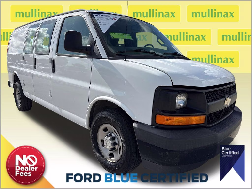 2017 Summit White Chevrolet Express 2500 Work Van RWD Van