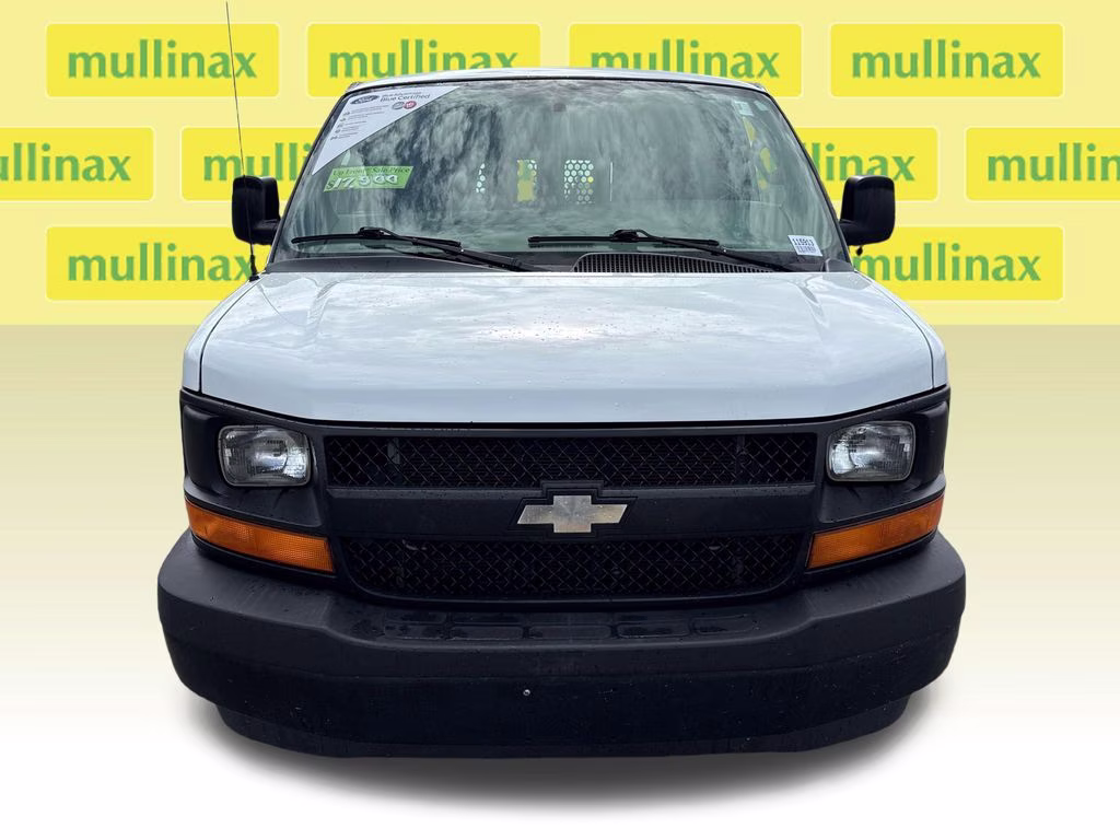2017 Summit White Chevrolet Express 2500 Work Van RWD Van