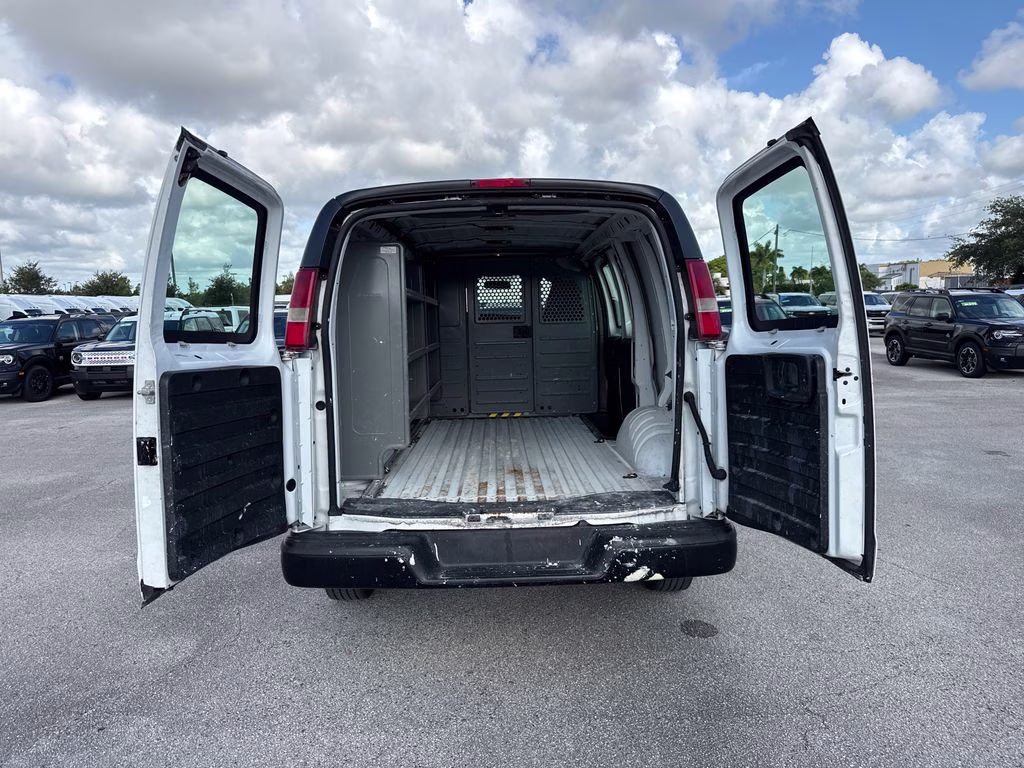 2017 Summit White Chevrolet Express 2500 Work Van RWD Van