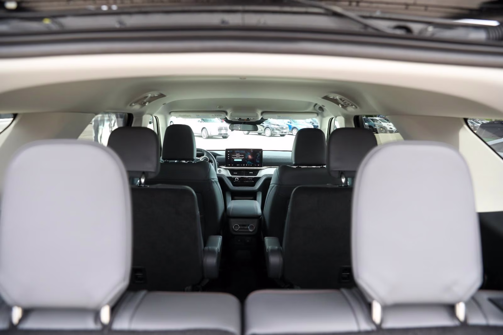 2025 Agate Black Ford Explorer Active 4X4 SUV