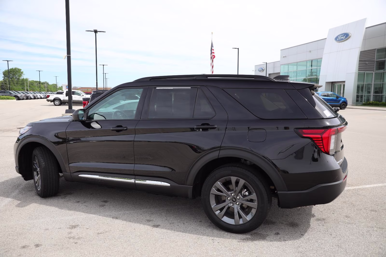 2025 Agate Black Ford Explorer Active 4X4 SUV