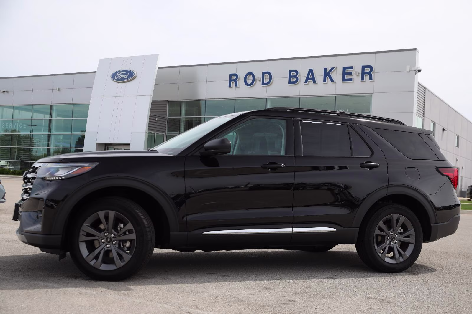 2025 Agate Black Ford Explorer Active 4X4 SUV