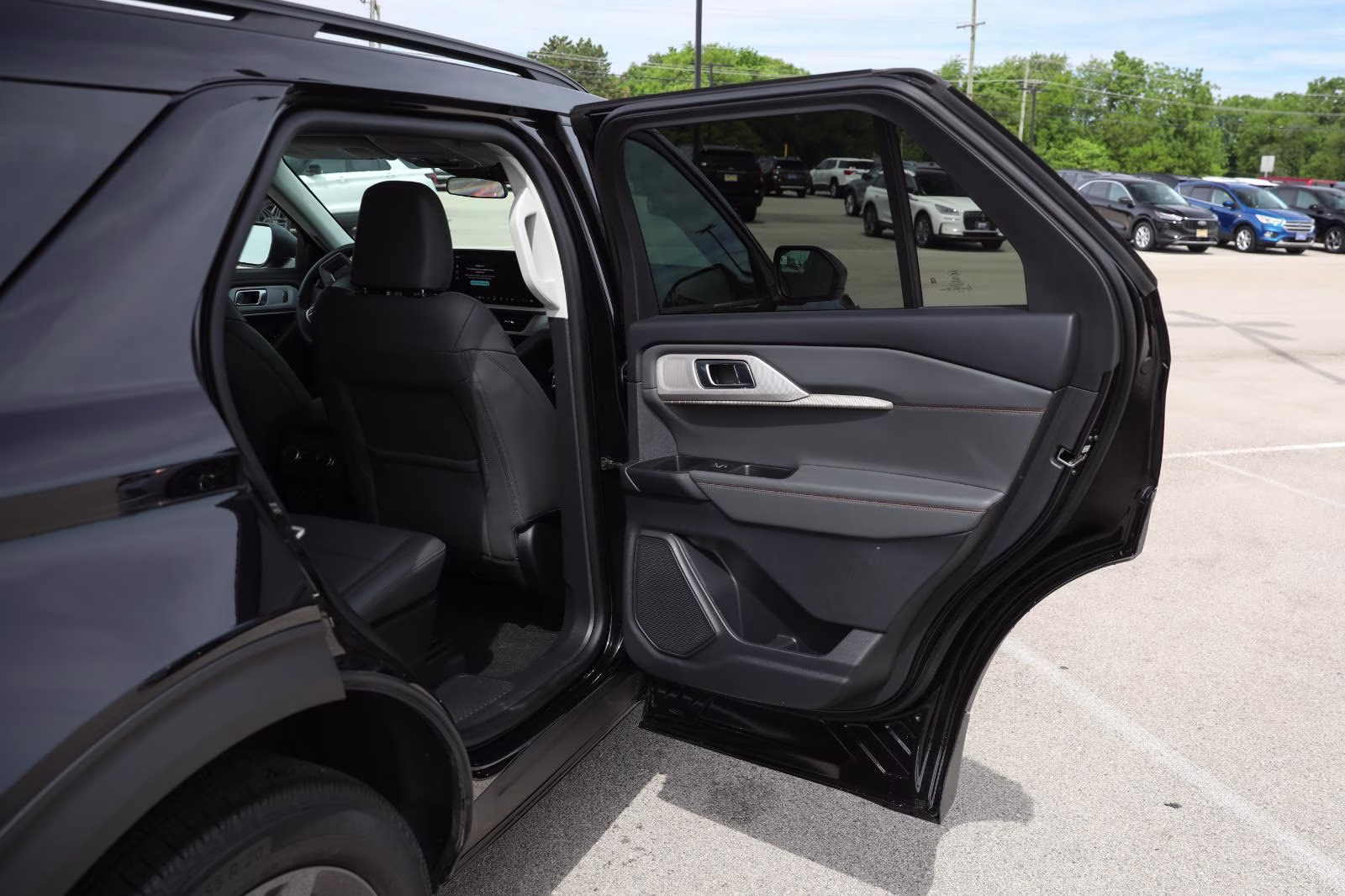 2025 Agate Black Ford Explorer Active 4X4 SUV