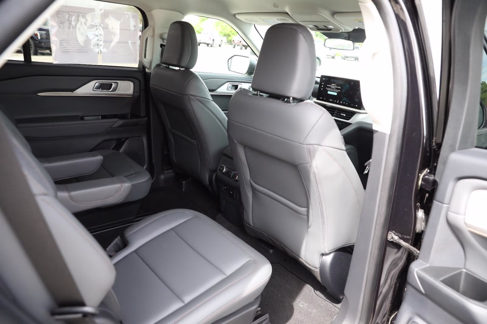 2025 Agate Black Ford Explorer Active 4X4 SUV